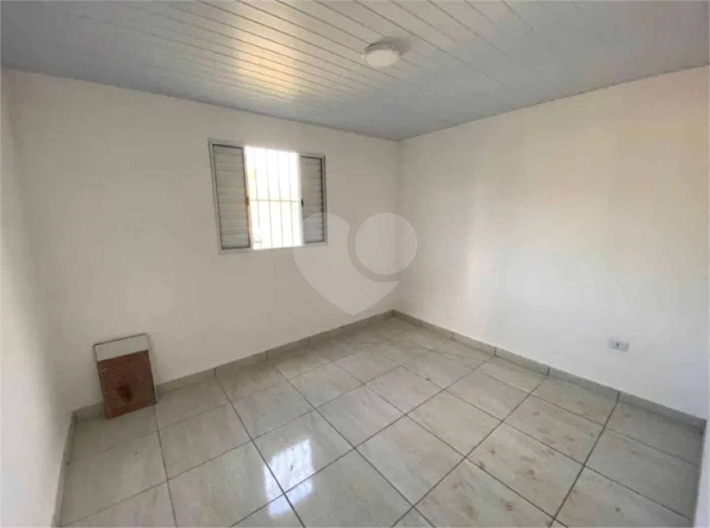 Casa Térrea à venda com 2 quartos em Vila Santa Helena, Atibaia, SP