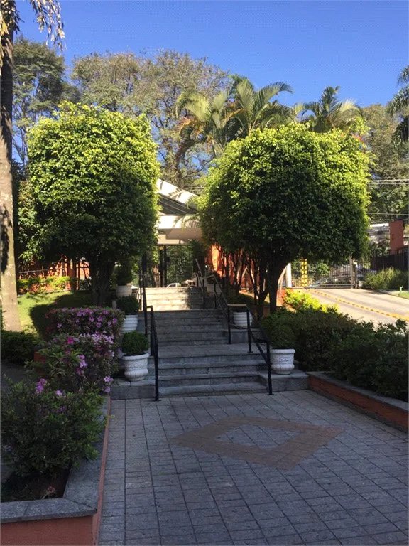 Apartamento à venda com 3 quartos, sendo 1 suíte,  em Jardim Caboré, São Paulo, SP