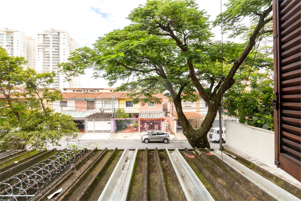 Casa à venda com 4 quartos, sendo 2 suítes, em Campo Belo, São Paulo, SP