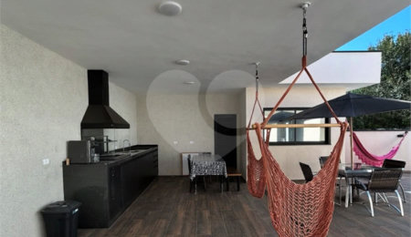 Casa à venda com 3 quartos, sendo 1 suíte, no condomínio Bosque dos Pires, Itatiba - SP