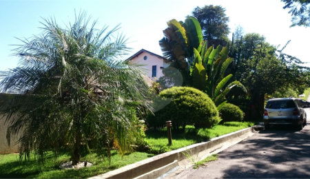 Casa à venda com 5 suítes no condomínio Alpes da Cantareira, Mairiporã - SP
