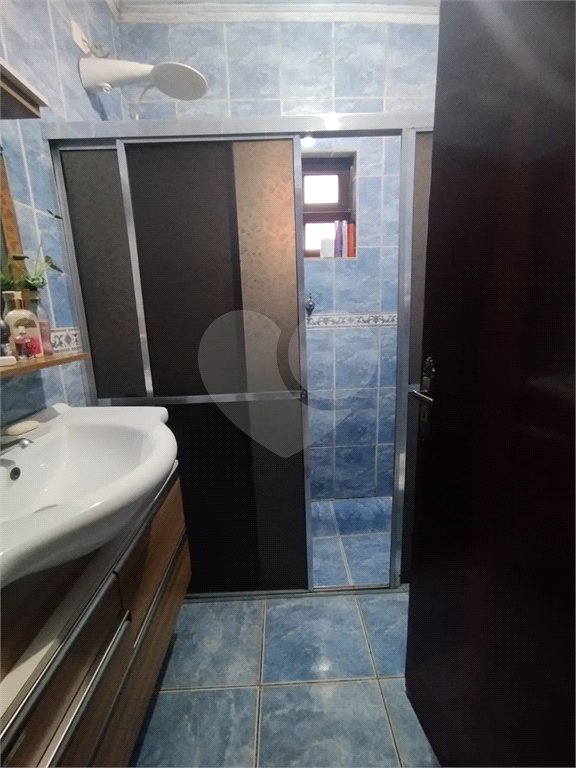 Sobrado à venda com 3 quartos, sendo 1 suíte, em Biritiba, Poá, SP