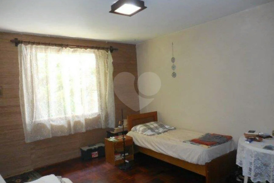 Casa à venda com 6 quartos, sendo 1 suíte, em Tremembé, São Paulo, SP
