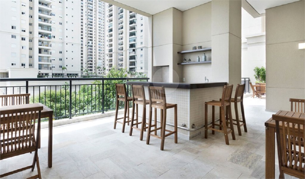 Apartamento à venda com 4 quartos, sendo 3 suítes, em Jardim Flor da Montanha, Guarulhos, SP