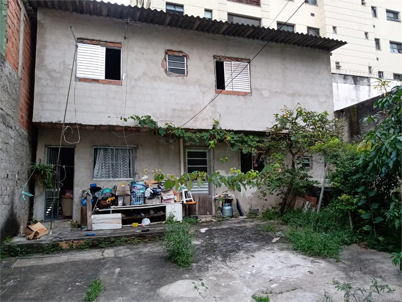 Terreno à venda com 3 quartos, sendo 1 suíte, em Real Parque, São Paulo, SP
