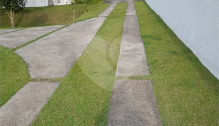 Chácara à venda com 3 suítes no Centro, Biritiba-mirim, SP