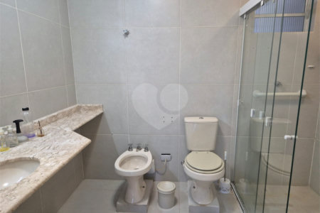 Casa à venda com 4 quartos, sendo 2 suítes, em Vila Mascote, São Paulo, SP