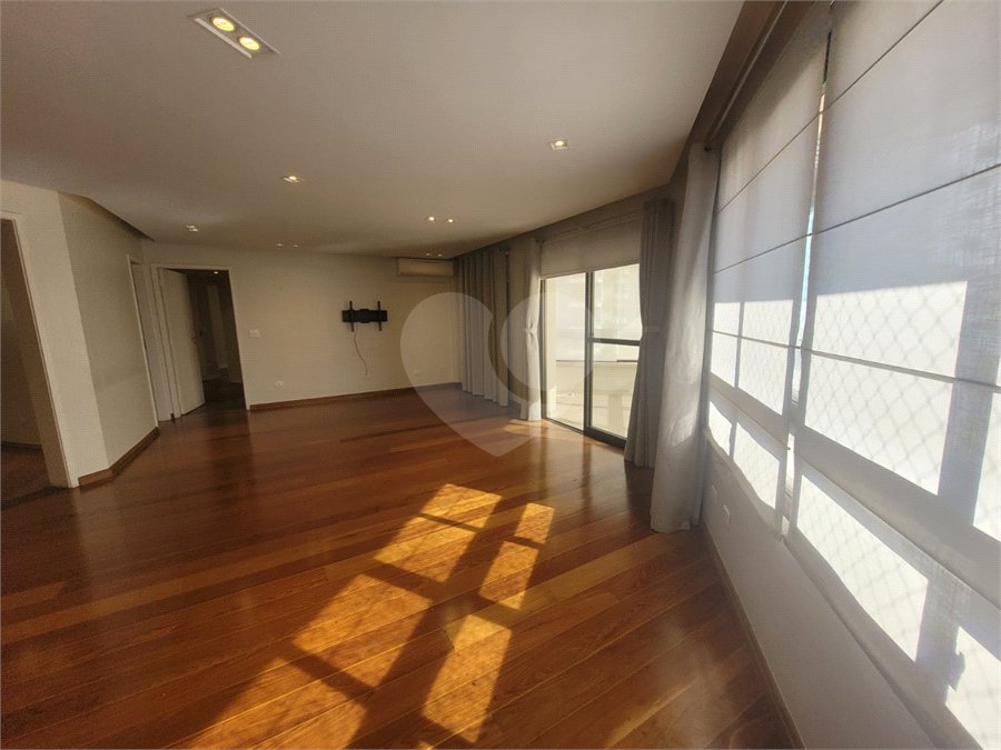 Apartamento à venda com 3 quartos, sendo 2 suítes, em Vila Leopoldina, São Paulo, SP