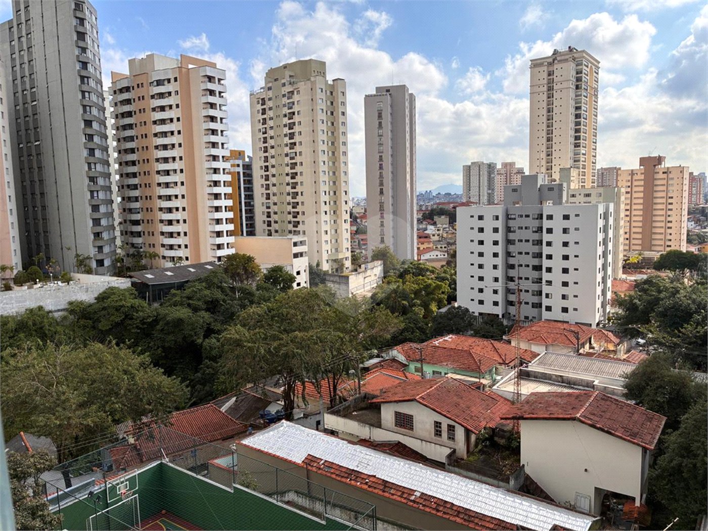 Apartamento à venda com 2 quartos, sendo 1 suíte, em Santa Teresinha, São Paulo, SP