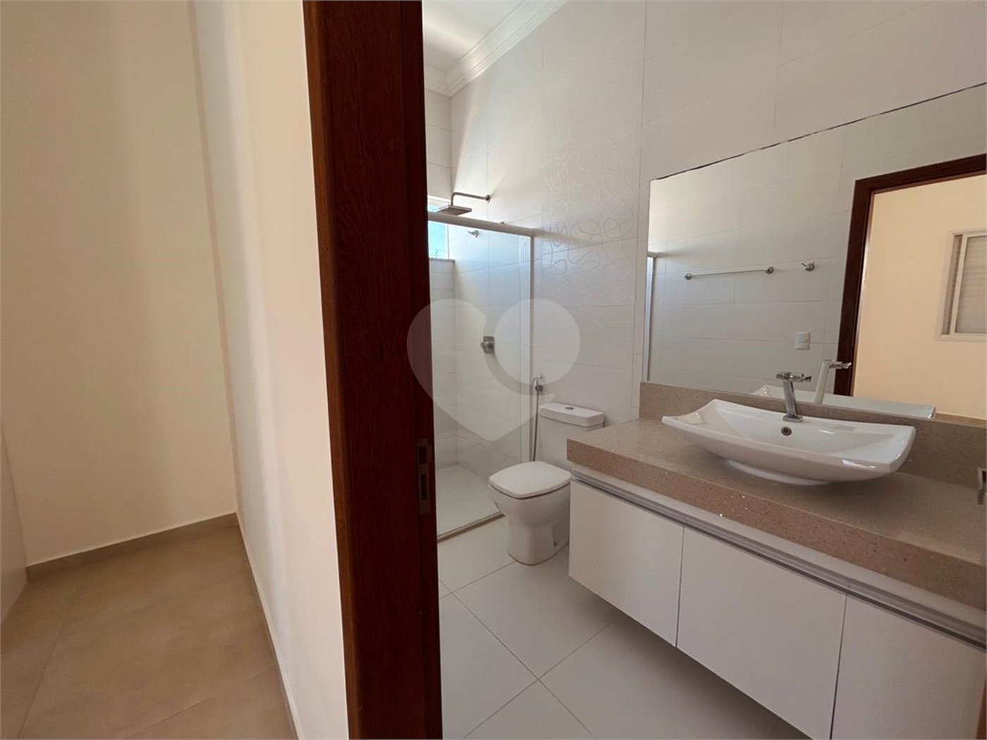 Casa à venda com 3 suítes, em Orla Norte, Porto Seguro, BA