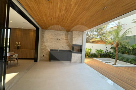 Casa à venda com 4 suítes no condomínio Villa Borghese, Indaiatuba - SP