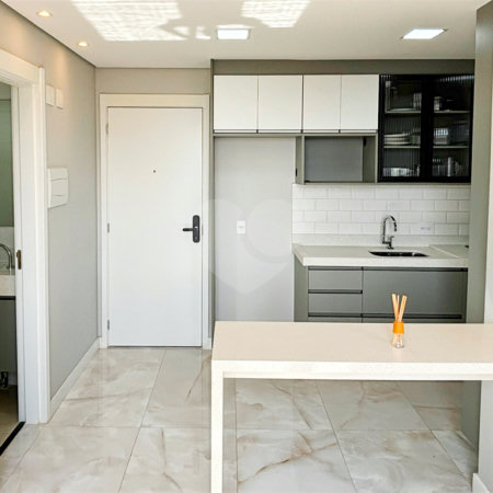 Apartamento à venda com 2 quartos em Santo Amaro, São Paulo, SP