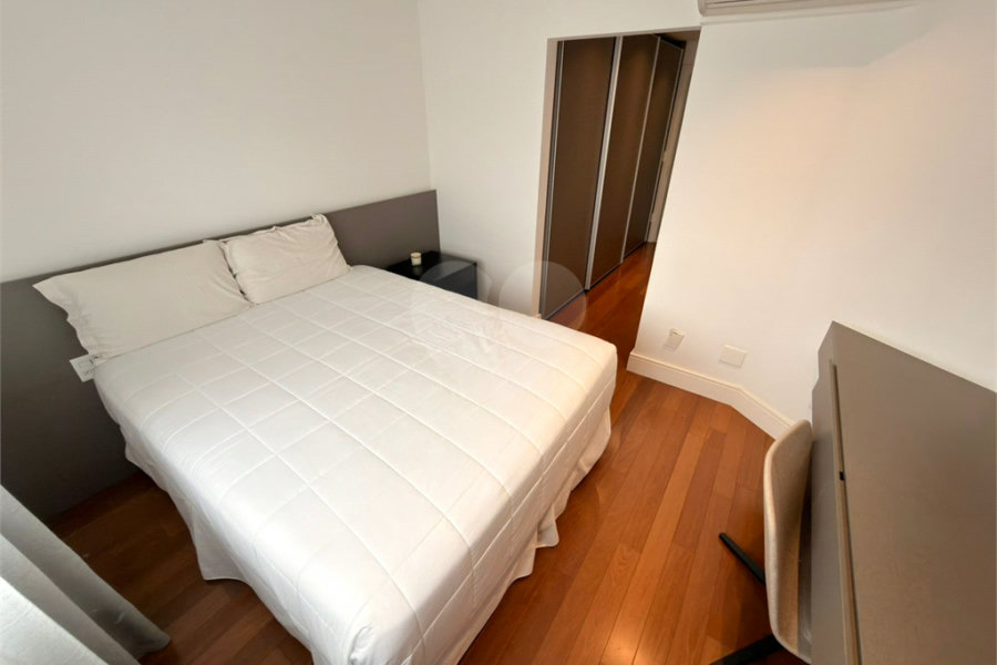 Apartamento à venda com 4 suítes em Santana, São Paulo, SP