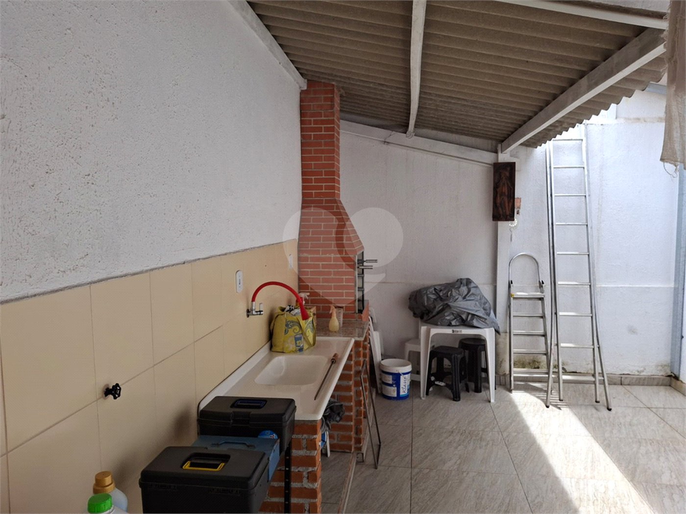 Casa à venda com 3 quartos, sendo 1 suíte,  em Vila Oliveira, Mogi das Cruzes, SP