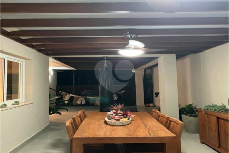 Casa à venda com 3 suítes no condomínio Maison Blanche, Indaiatuba - SP