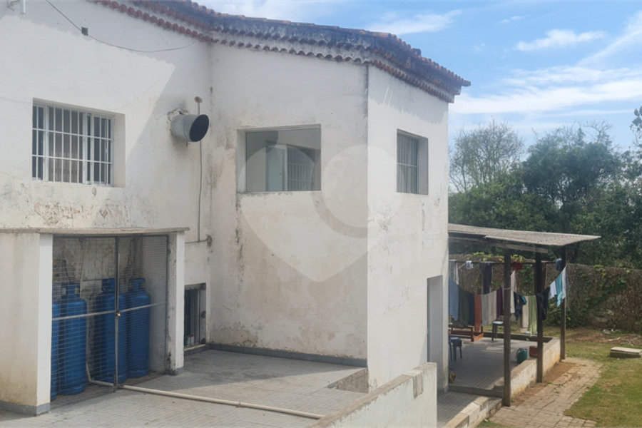 Casa à venda com 5 suítes em Roseira, Mairiporã, SP