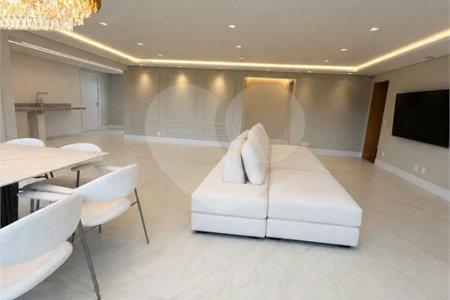 Apartamento à venda com 3 suítes em Brooklin Paulista, São Paulo, SP