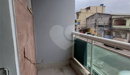 Casa à venda com 2 quartos, sendo 1 suíte, no condomínio Residencial Marlene Correia, Rio de Janeiro - RJ