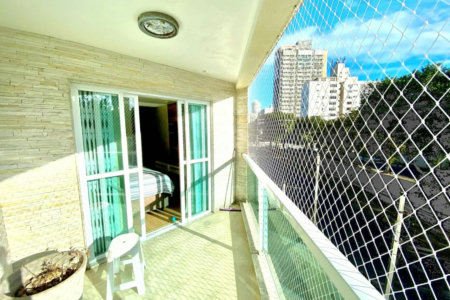 Casa com 3 dormitórios à venda, 272 m² por R$ 1.990.000,00 - Embaré - Santos/SP