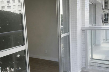 Apartamento com 3 dormitórios à venda, 110 m² por R$ 1.550.000,00 - Boqueirão - Santos/SP