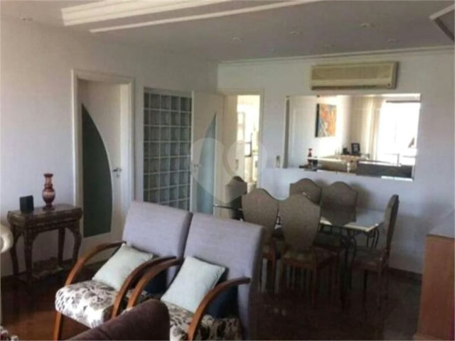 Apartamento à venda com 4 quartos, sendo 3 suítes,  em Morumbi, São Paulo, SP