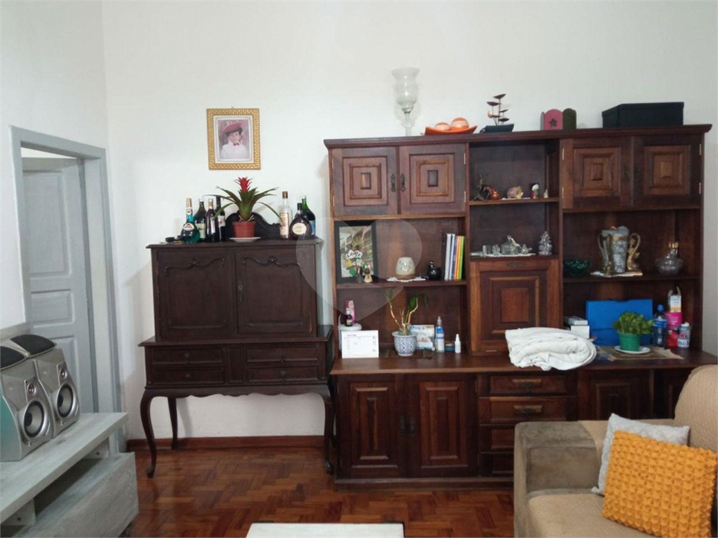 Casa à venda com 6 quartos em Vila Ipojuca, São Paulo, SP