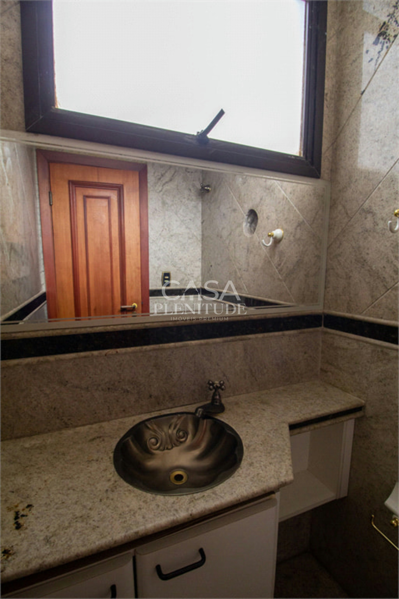 Apartamento à venda com 4 suítes no Centro, Sorocaba, SP