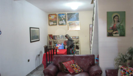 Casa à venda com 2 quartos em Jardim das Oliveiras, São Paulo, SP