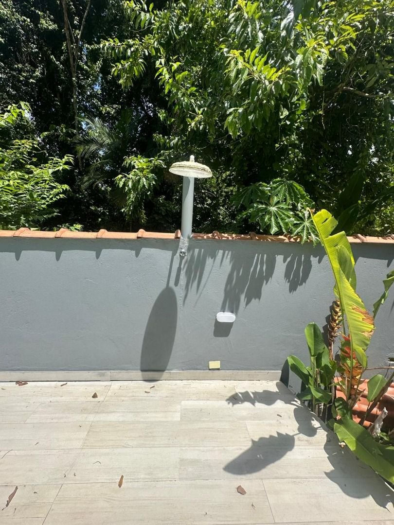 Sobrado com 3 dormitórios à venda, 269 m² por R$ 1.280.000,00 - Sertão do Camburi - São Sebastião/SP