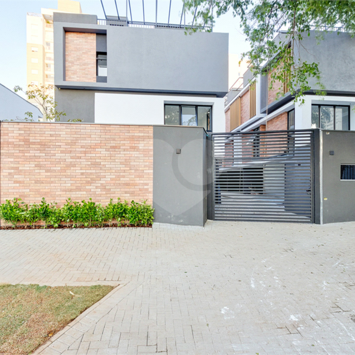 Casa à venda com 3 quartos, sendo 2 suítes, no condomínio Cube Villa, São Paulo - SP