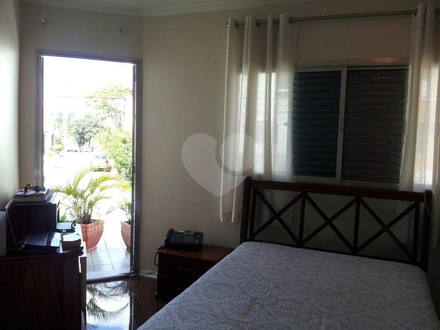 Casa à venda com 4 quartos, sendo 2 suítes, no condomínio Travessa Mário Antônio Correia,174, São Paulo - SP