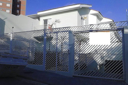Casa à venda com 3 quartos, sendo 1 suíte, em Vila Aurora (zona Norte), São Paulo, SP