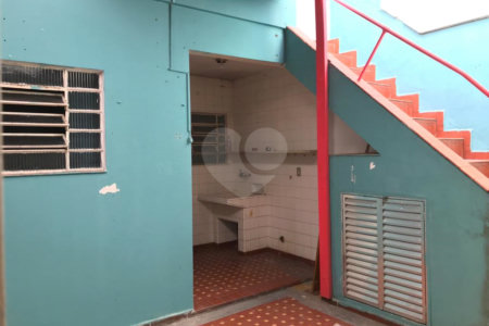 Sobrado à venda com 5 quartos em Saúde, São Paulo, SP
