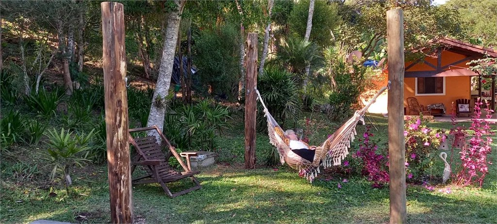 Sítio à venda com 3 quartos em Vila Darcy Penteado (mailasqui), São Roque, SP