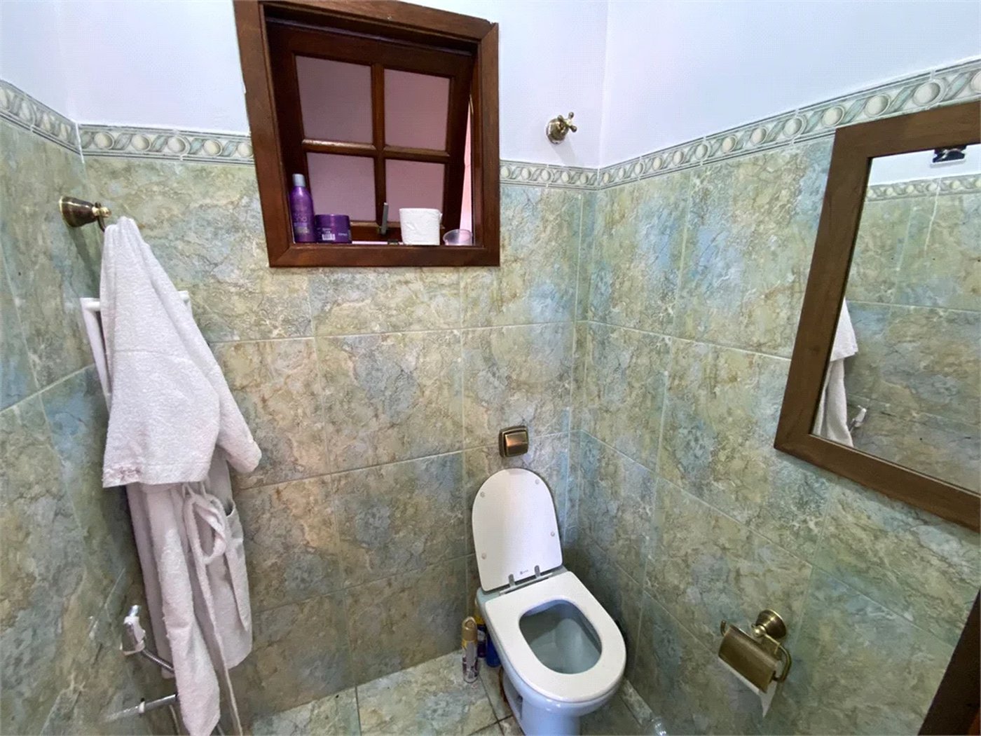 Casa à venda com 2 suítes no condomínio Pila, São Paulo - SP