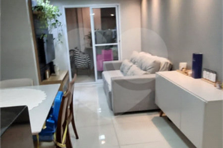 Apartamento à venda com 3 quartos, sendo 1 suíte, em Conceição, Diadema, SP