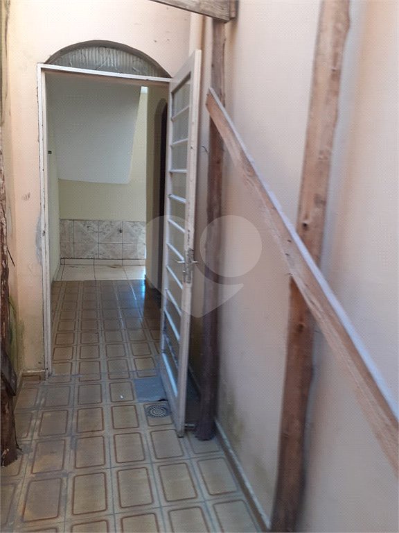Sobrado à venda com 6 quartos, sendo 1 suíte,  em Jardim Las Vegas, Guarulhos, SP