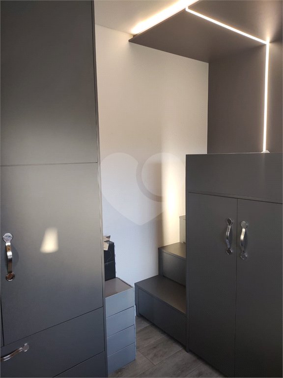 Apartamento à venda com 4 quartos, sendo 2 suítes, em Pinheiros, São Paulo, SP