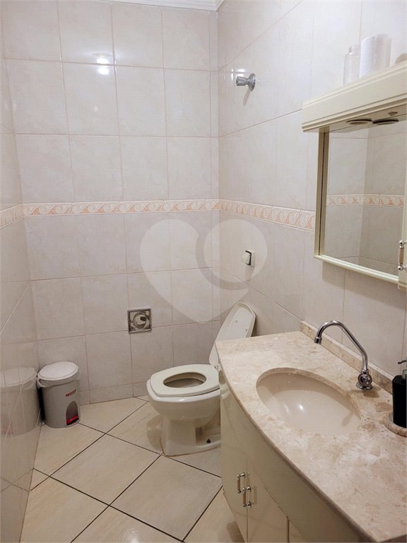 Casa à venda com 4 suítes em Jardim Bandeiras, Jundiaí, SP