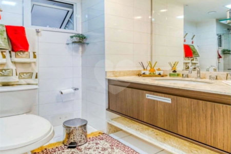 Apartamento para alugar com 2 quartos, sendo 1 suíte, em Ibirapuera, São Paulo, SP