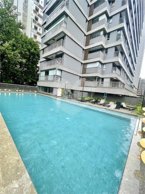 Apartamento à venda com 3 quartos, sendo 1 suíte, em Indianópolis, São Paulo, SP