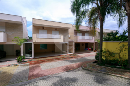 Casa à venda com 4 suítes no condomínio Bellagio, São Paulo - SP