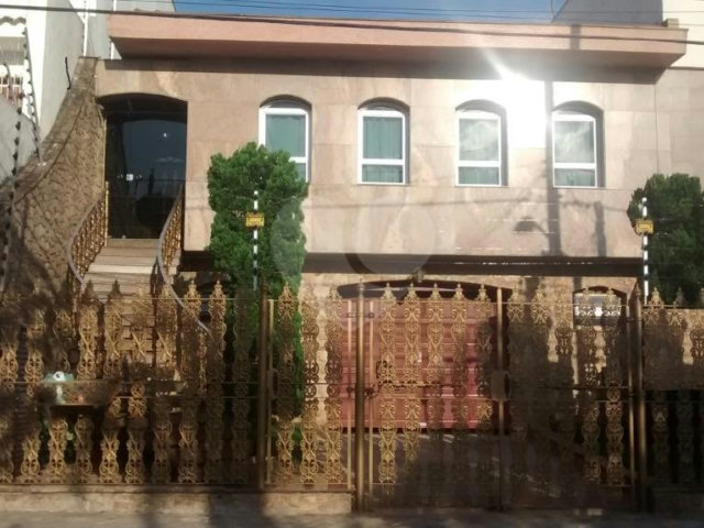 Casa à venda com 4 quartos, sendo 2 suítes,  em Vila Guilherme, São Paulo, SP