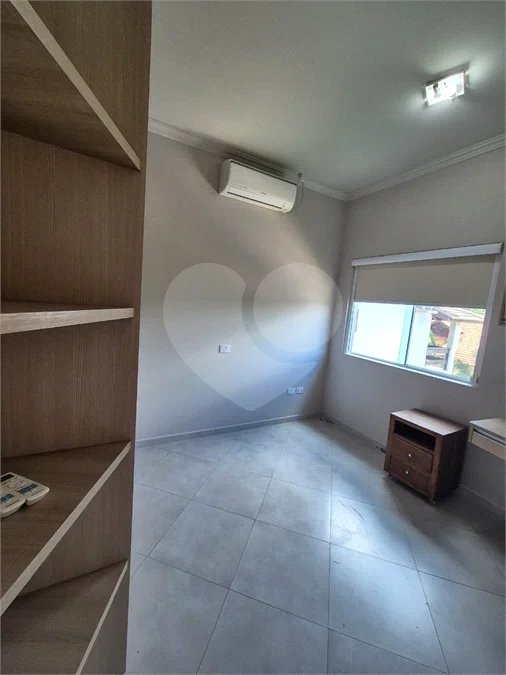 Casa à venda ou para alugar com 3 quartos, sendo 1 suíte, no condomínio Villagio Capriccio, Louveira - SP