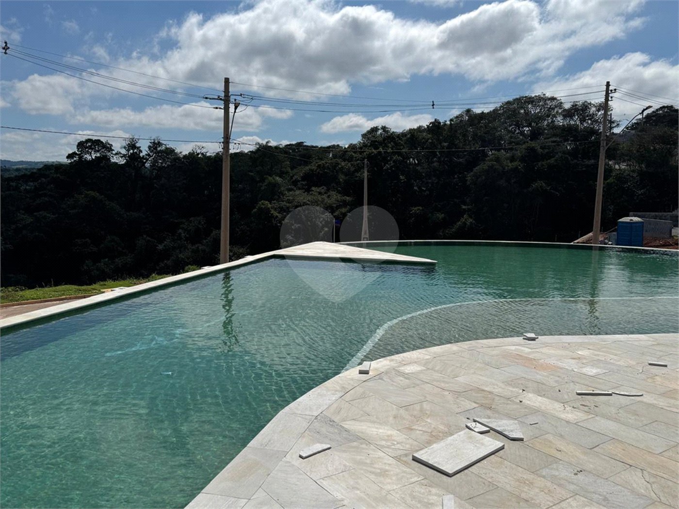Terreno à venda no condomínio Elementum, Atibaia - SP