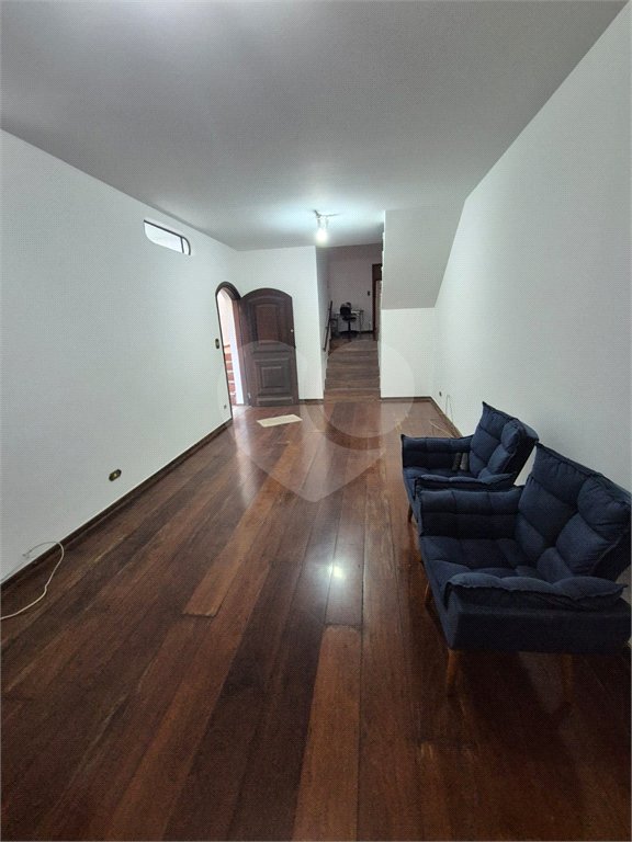 Sobrado à venda com 3 quartos, sendo 1 suíte, em Vila São Francisco, São Paulo, SP