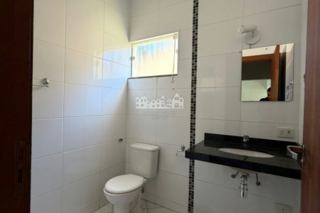Casa à venda com 3 quartos, sendo 1 suíte, no condomínio Bella Vita, Atibaia - SP
