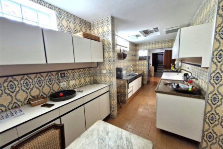 Casa à venda com 4 quartos, sendo 1 suíte,  em Granja Julieta, São Paulo, SP