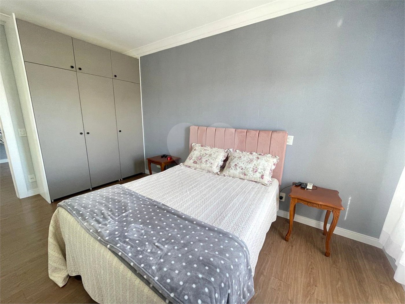 Casa à venda com 3 suítes no condomínio Arujá Verdes Lagos, Arujá - SP