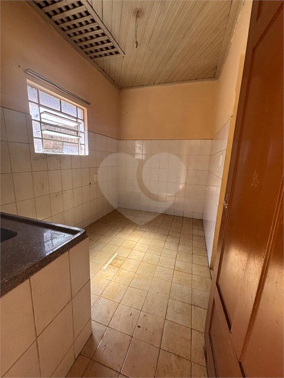 Casa Térrea à venda com 3 quartos em Campos Elíseos, Ribeirão Preto, SP